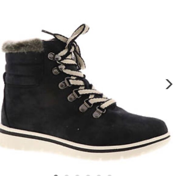 Cliffs by White Mountain Women's Hallett Lace-up Booties - Blackboots, shoes 7 - Picture 1 of 10